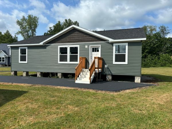 3 bedroom modular home for sale in Meadville, PA